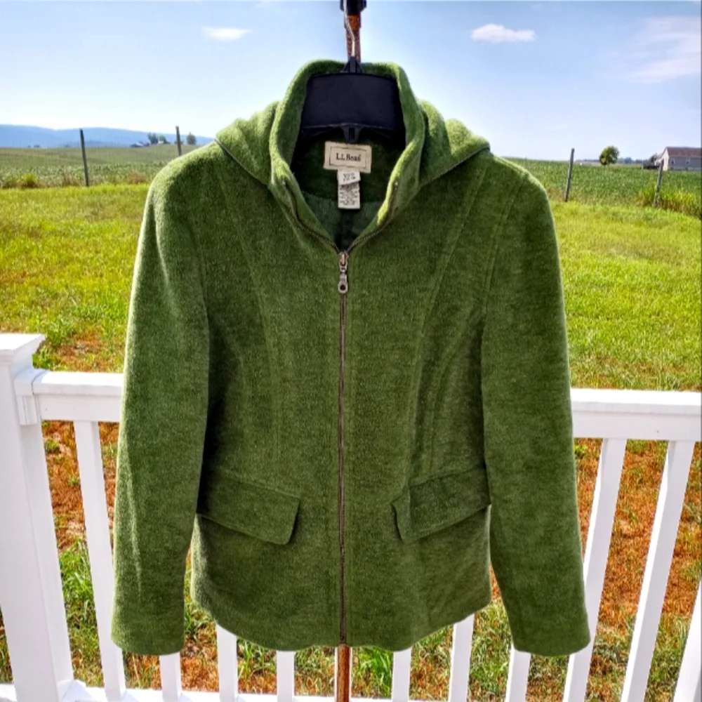 L.L. Bean Pine Green Wool Jacket Size Small - Picture 1 of 2